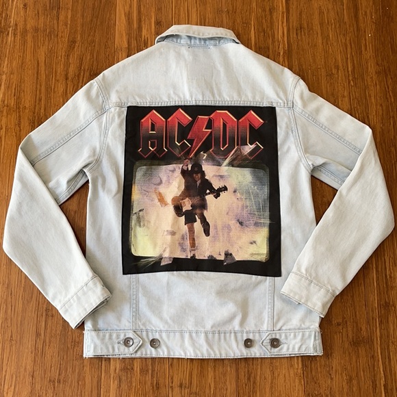 COTTON ON | AC/DC bleached denim jacket - Picture 10 of 12